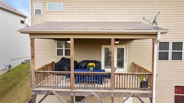 7905 Brewton Creek Drive, Cumming, GA 30028