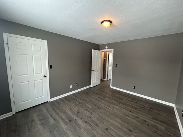 3423 Minor Dr, Clarksville, TN 37042