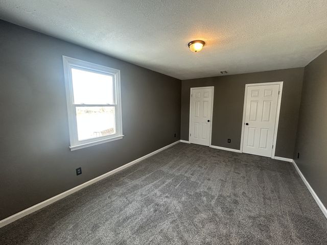 3423 Minor Dr, Clarksville, TN 37042