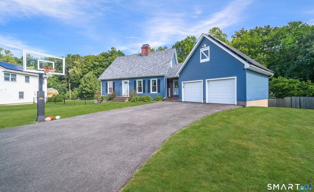 186 Greenbriar Road, Meriden, CT 06450