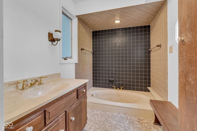 1250 Park Avenue, Franklin, IN 46131