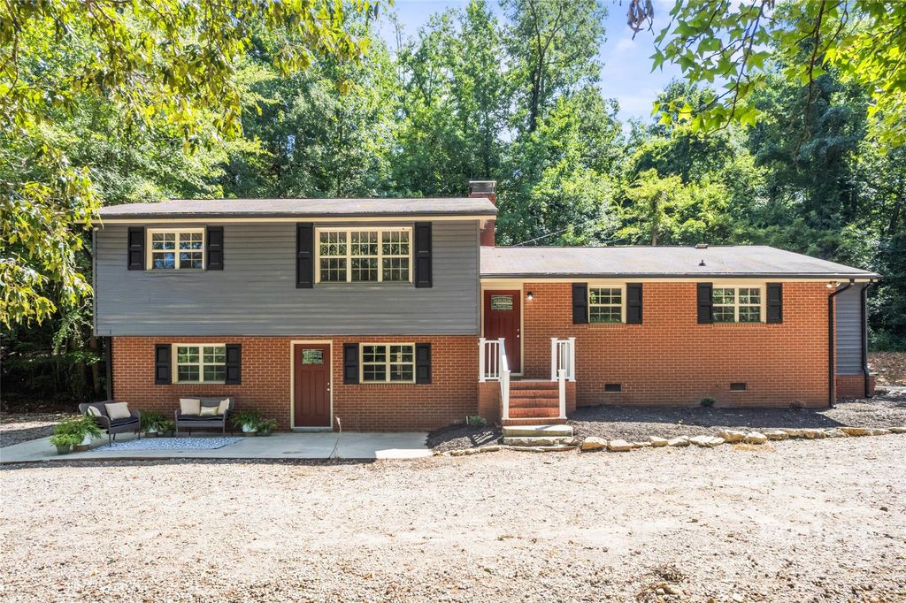 16067 NC HWY 73 Highway E, Mount Pleasant, NC 28124