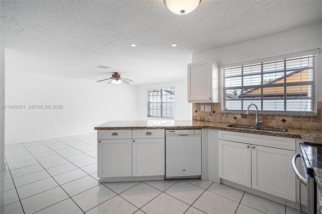 14340 SW 90th St 0, Miami, FL 33186