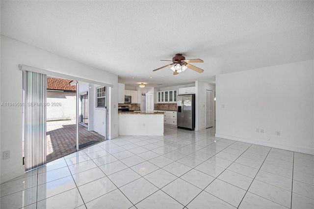 14340 SW 90th St 0, Miami, FL 33186