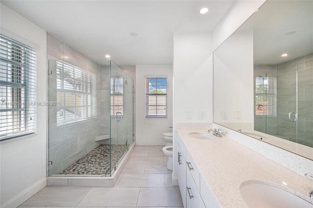 14340 SW 90th St 0, Miami, FL 33186