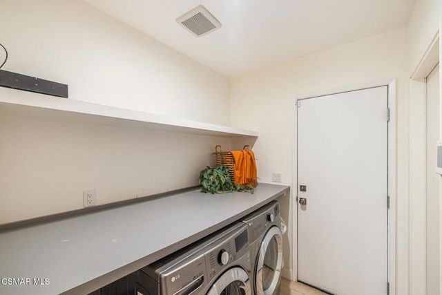 1303 Oak Hill Place, South Pasadena, CA 91030