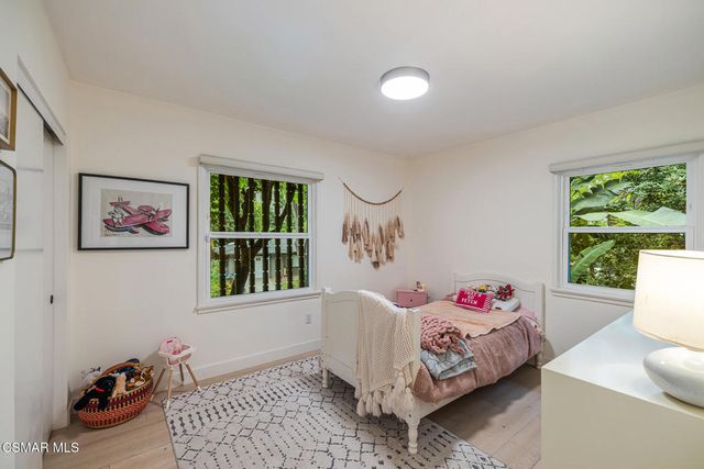 1303 Oak Hill Place, South Pasadena, CA 91030