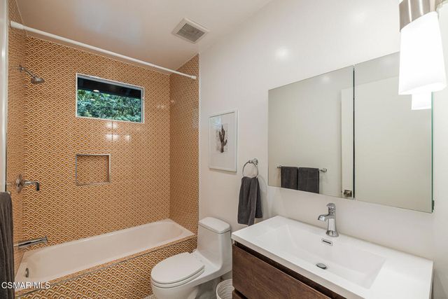 1303 Oak Hill Place, South Pasadena, CA 91030