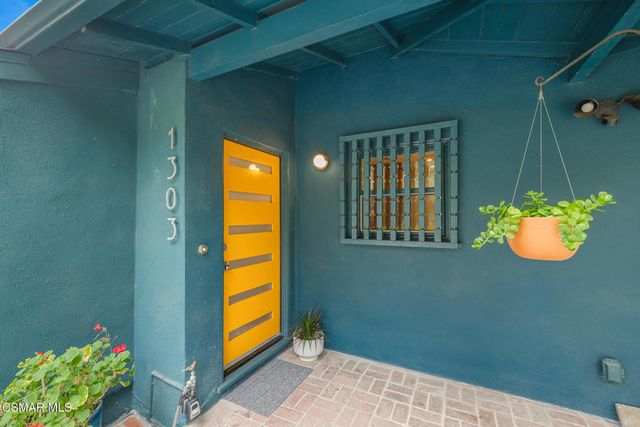 1303 Oak Hill Place, South Pasadena, CA 91030