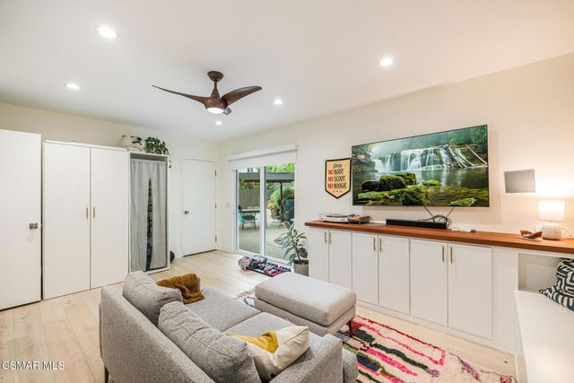 1303 Oak Hill Place, South Pasadena, CA 91030