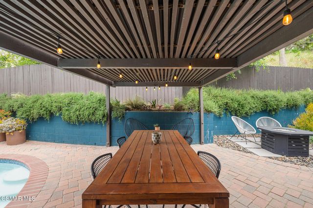 1303 Oak Hill Place, South Pasadena, CA 91030