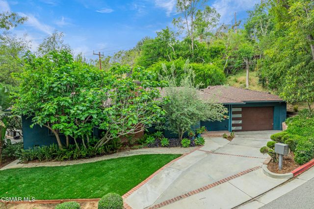 1303 Oak Hill Place, South Pasadena, CA 91030