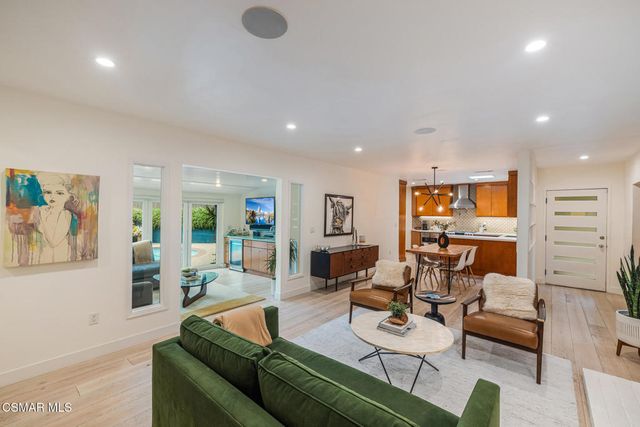 1303 Oak Hill Place, South Pasadena, CA 91030