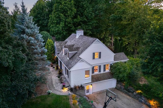825 McBride Road, Madison, WI 53704