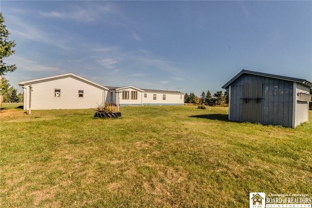 293 Bray Road, Freedom, NY 14009