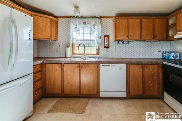 293 Bray Road, Freedom, NY 14009