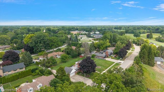14700 Fox, Redford, MI 48239