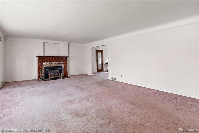 14700 Fox, Redford, MI 48239