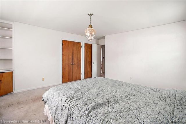 14700 Fox, Redford, MI 48239