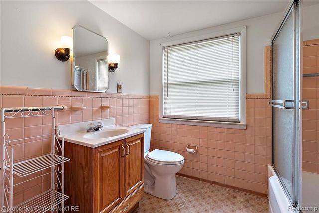 14700 Fox, Redford, MI 48239