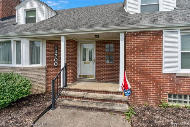 14700 Fox, Redford, MI 48239