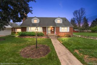 14700 Fox, Redford, MI 48239