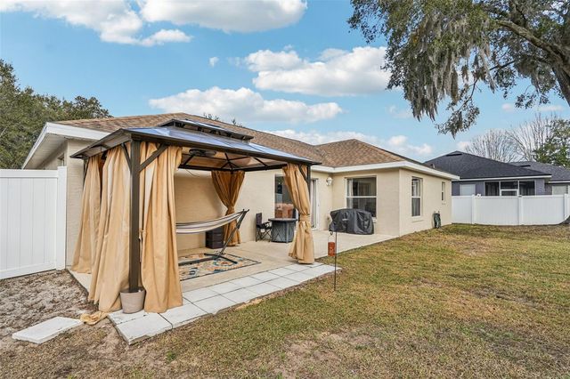 10118 ROCKDALE DRIVE, Leesburg, FL 34788