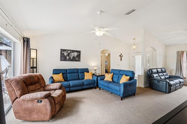 10118 ROCKDALE DRIVE, Leesburg, FL 34788