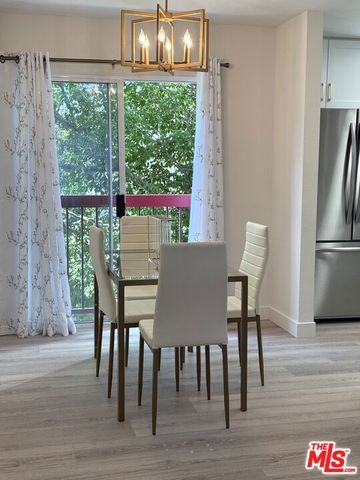 432 N Kenwood Street 214, Glendale, CA 91206