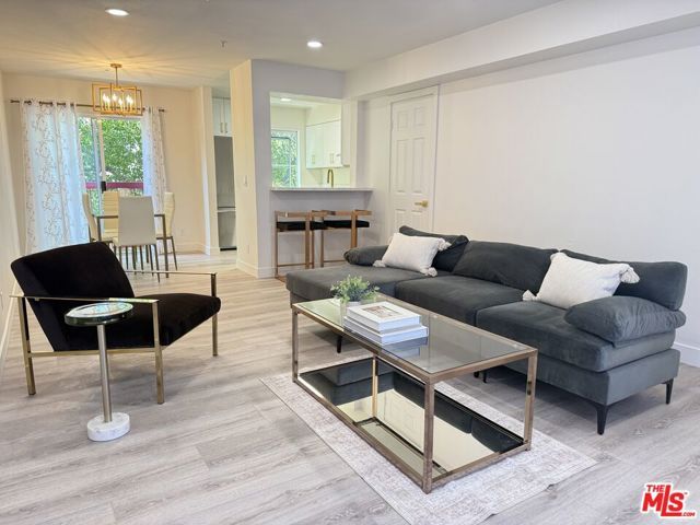 432 N Kenwood Street 214, Glendale, CA 91206