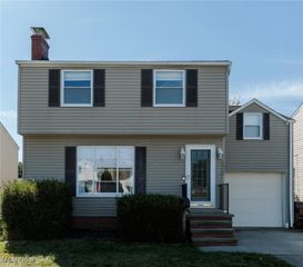 1319 Dartmoor Avenue, Parma, OH 44134