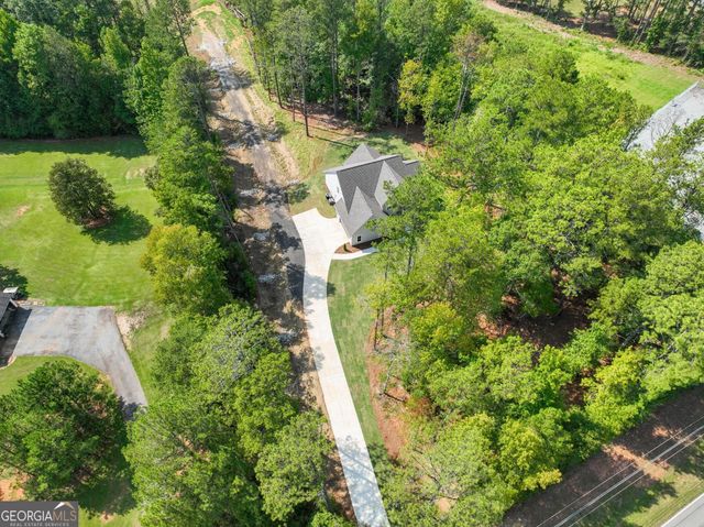 2424 Fischer Road, Sharpsburg, GA 30277