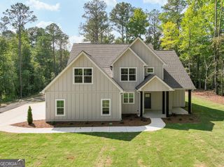 2424 Fischer Road, Sharpsburg, GA 30277