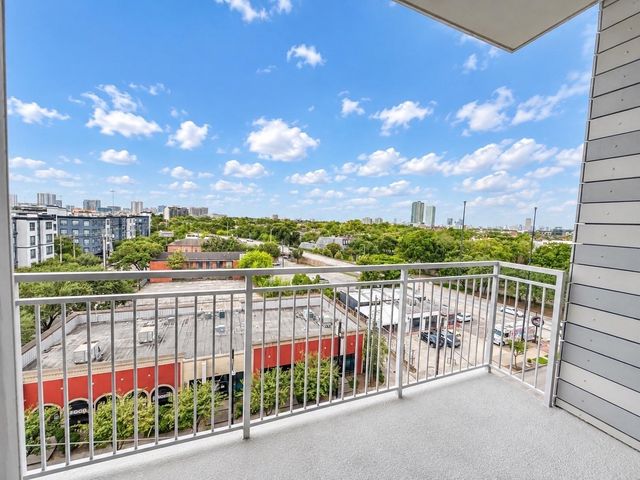 3120 Smith Street 722, Houston, TX 77006
