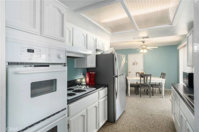 991 7th Avenue Drive, Kingsburg, CA 93631
