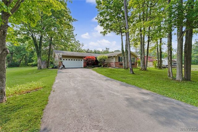 79 East Jerge Drive, Elma, NY 14059
