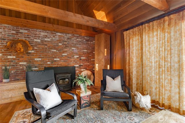 1014 Ben Nevis Loop, Shaw Island, WA 98286