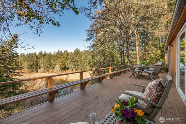 1014 Ben Nevis Loop, Shaw Island, WA 98286
