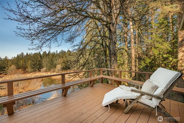 1014 Ben Nevis Loop, Shaw Island, WA 98286