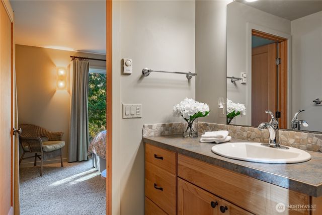 1014 Ben Nevis Loop, Shaw Island, WA 98286