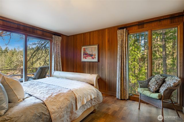 1014 Ben Nevis Loop, Shaw Island, WA 98286