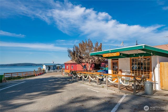 1014 Ben Nevis Loop, Shaw Island, WA 98286