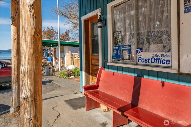 1014 Ben Nevis Loop, Shaw Island, WA 98286
