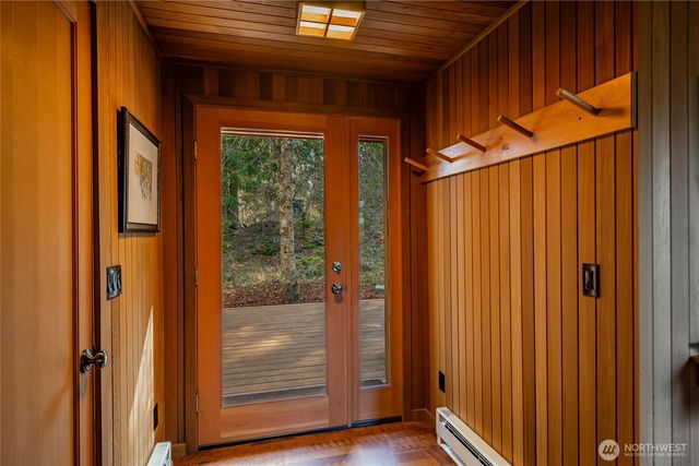 1014 Ben Nevis Loop, Shaw Island, WA 98286