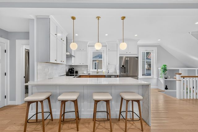 66 Farquhar 1, Boston, MA 02131