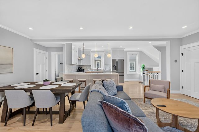 66 Farquhar 1, Boston, MA 02131