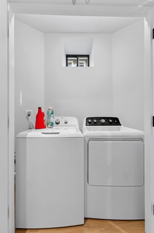 66 Farquhar 1, Boston, MA 02131