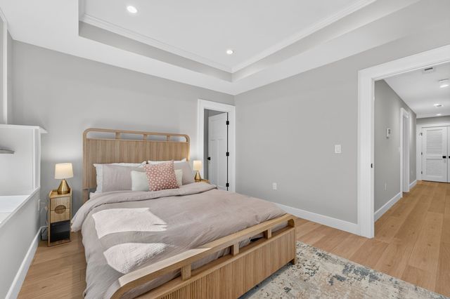 66 Farquhar 1, Boston, MA 02131