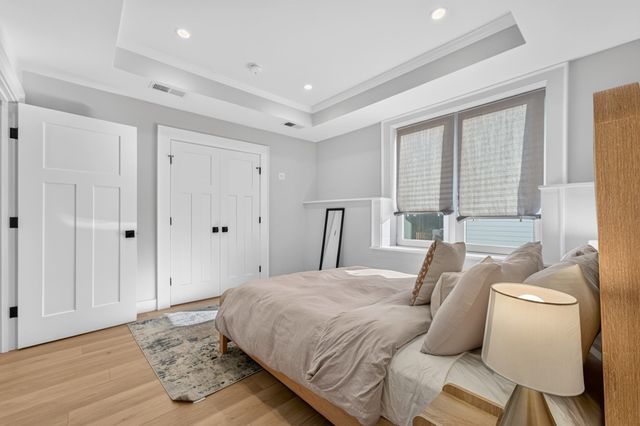 66 Farquhar 1, Boston, MA 02131