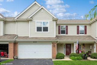 2115 Pembridge Drive 2115, Lake In The Hills, IL 60156